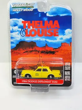 1:64 1984 Dodge Такси Molded под натиска на модел на превозното средство От метална Сплав, играчки За Подарък колекция