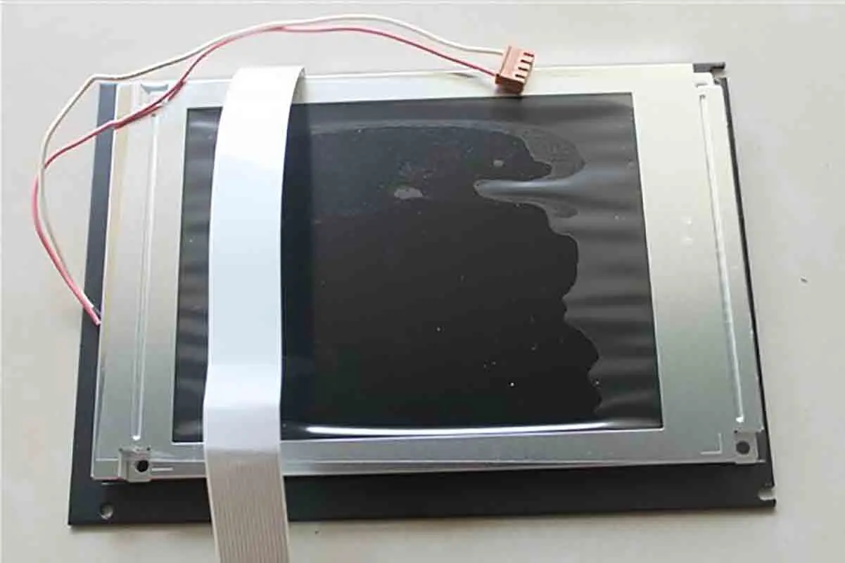 5,7-инчов LCD дисплей SX17Q02C6BLZZ . ' - ' . 0