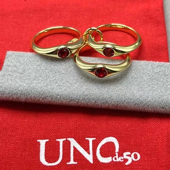 2023 UNOde50, Европа и Америка, Висококачествено Луксозно Дамско пръстен с три кръгчета и червен камък, празнични украси, подарък чанта