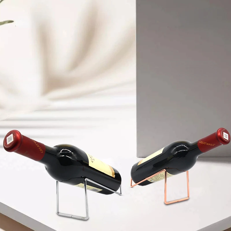 Модерен метален вино рафтове За съхранение на бутилки Вино Тенис на Вино багажник 1 Държач за бутилки Вино Дисплей . ' - ' . 1