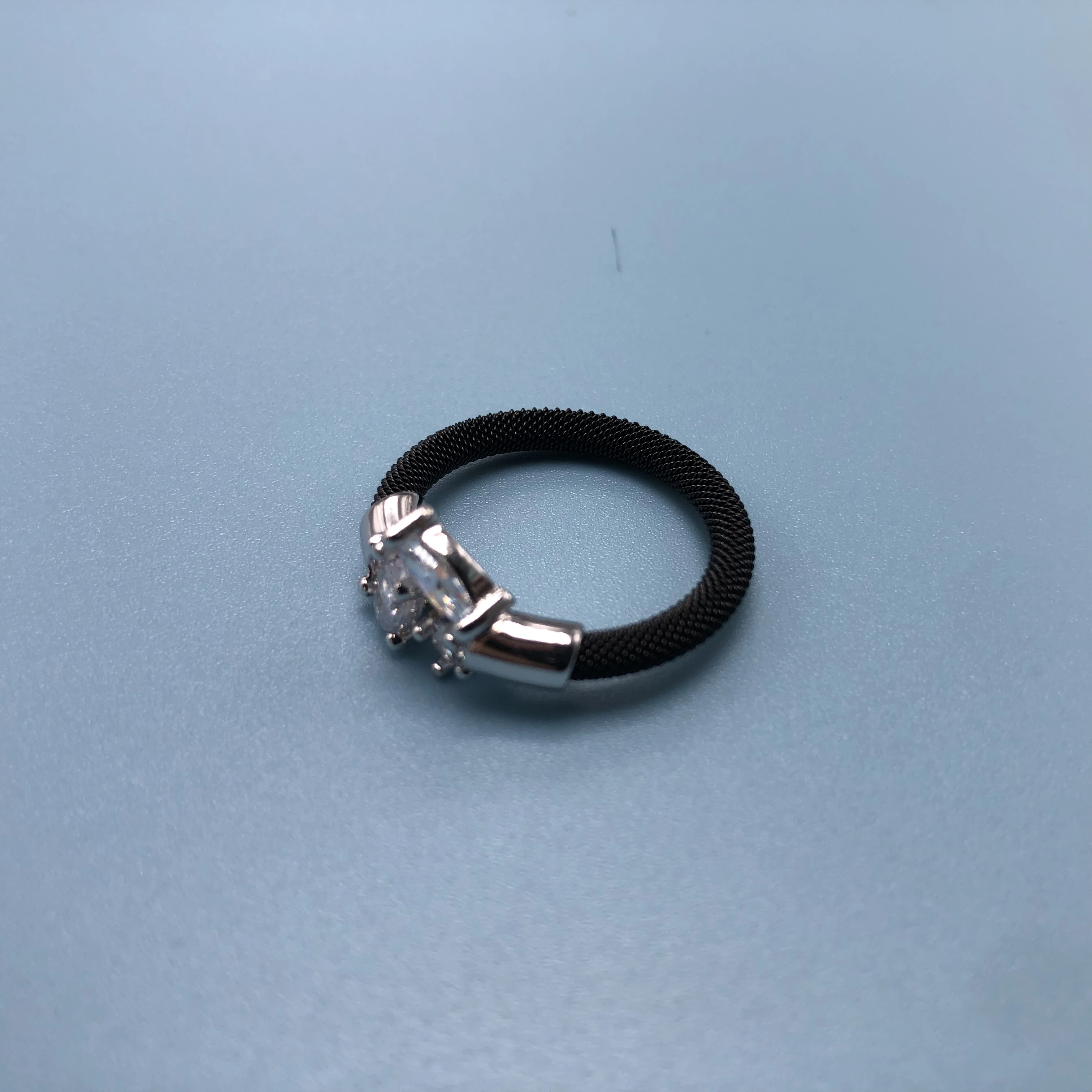 Женски пръстен, бижута във формата на испански мечка, опаковъчен пакет от сребро 925 проба, с оригинално лого. Модно отворен пръстен в нов стил с диаманти . ' - ' . 0