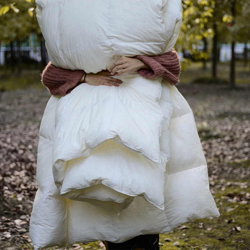 Бяло Пушистое одеяло от естествени растителни влакна Four Seasons Duvet с стегаными завивки . ' - ' . 0