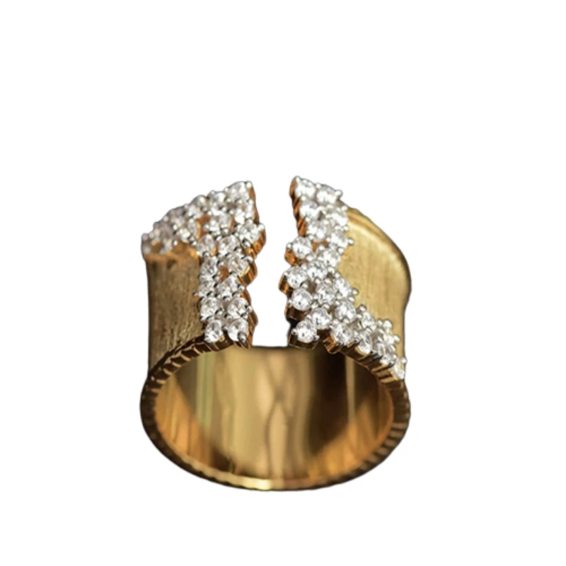Съвременно Луксозно пръстен с кубическим цирконием златен цвят за жени, модерен пръстен на пръста с широка панделка, дамски бижута стил OL, годежен пръстен . ' - ' . 5