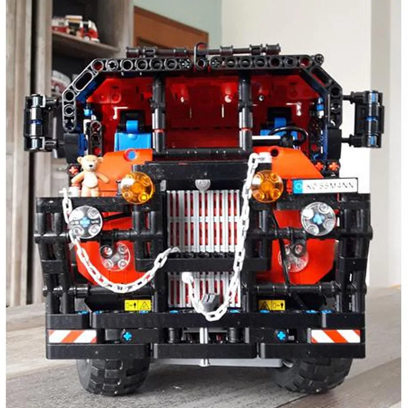 Класически блок MOC-31099 Вездеходный офроуд камион 2053 бр., сплайсированная модел, играчка за възрастни и деца, подарък за рожден Ден . ' - ' . 3
