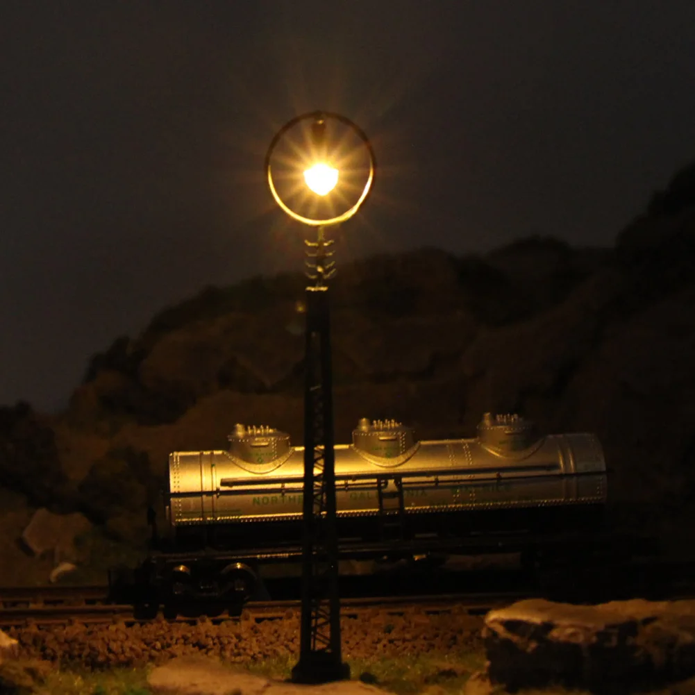 Evemodel LQS49N 3 бр. Модел на Влака N Мащаб 1: 160 Светлини Решетчатая мачтата Песен лампа Топла бяла светлина . ' - ' . 3