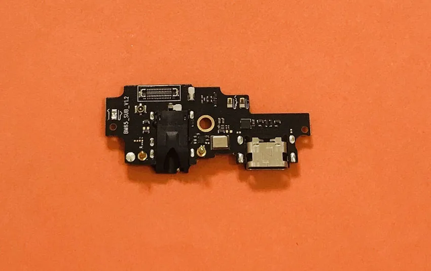 Подержанная Оригиналната Таксата за Зареждане USB-Щепсела За UMIDIGI Power MTK Хелио P35 Octa Core Безплатна доставка . ' - ' . 0