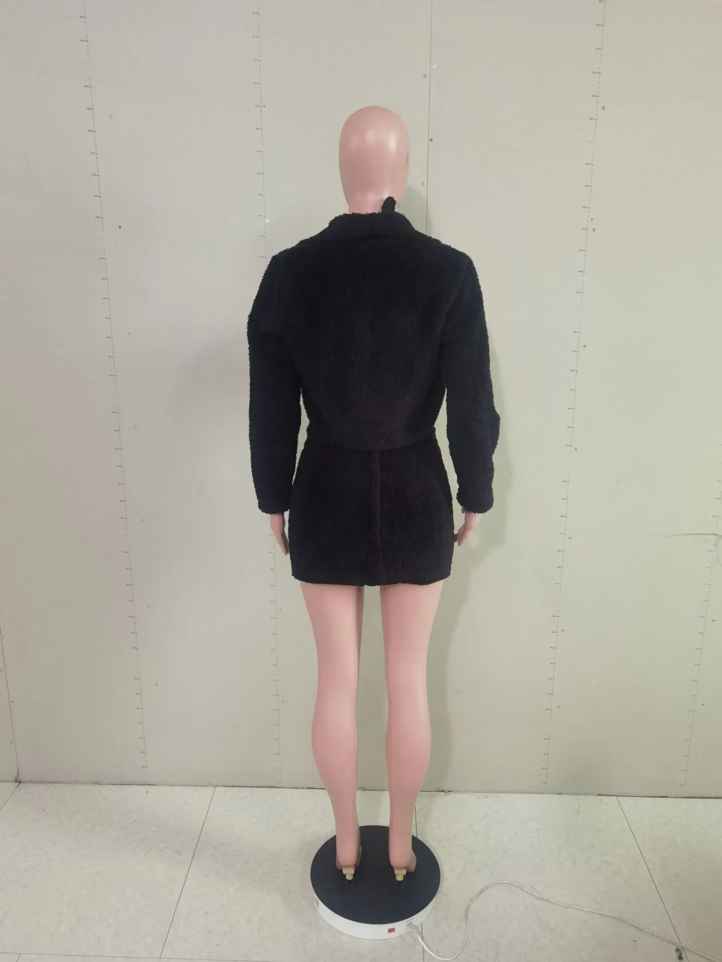 2023 Зимата женски Модерен Секси Пухкави двупосочен velvet Сутиен, палта с дълъг ръкав, Пола на бедрата, комплект от три елемента . ' - ' . 4