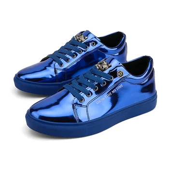 Ежедневни мъжки обувки, сини маратонки с огледален блясък, мъжки градинска дрехи на равна подметка, мъжка мода в стил хип-хоп, универсална атмосфера