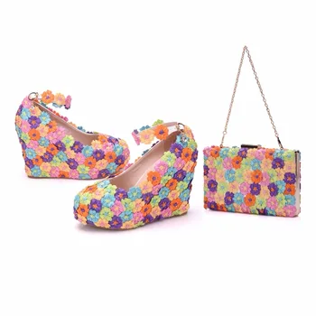 Кристален кралицата, Разноцветни блестящи дантелени дамски обувки на танкетке, Сватбени обувки, подходящи чанти, Клатчи, обувки-лодка на висок ток 11 см, вечерни