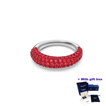 Модерен и очарователен пръстен с червен цирконием в формата на звезда, подходящ за носене на красиви жени, като подчертава тяхната елегантен и благороден темперамент.