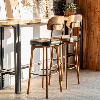 Скандинавските бар столове от масивно дърво за кухненски мебели Американските ретро бар столове Бар стол с творческата облегалка Ресторант столчета за хранене