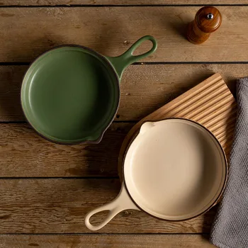 Японската битова керамика чиния с дръжка, може да се открие огън, плоча за пържене с една дръжка, тиган за пържене на яйца, тиган за печене